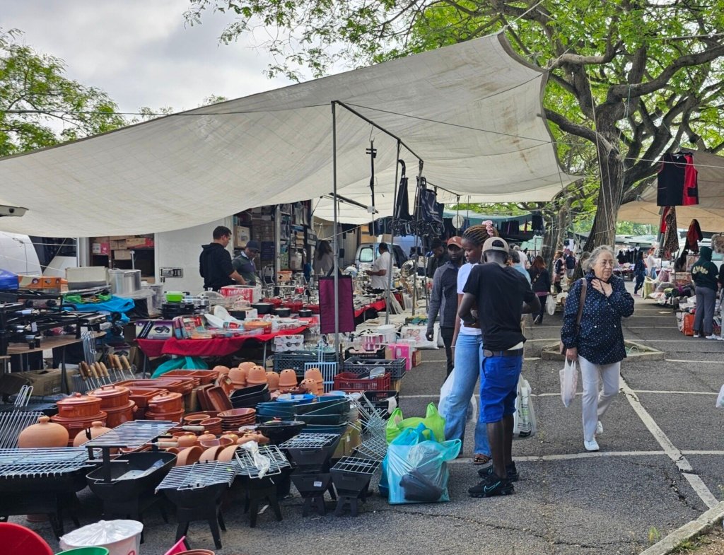 Feira Semanal de Monte Abraão – Queluz
